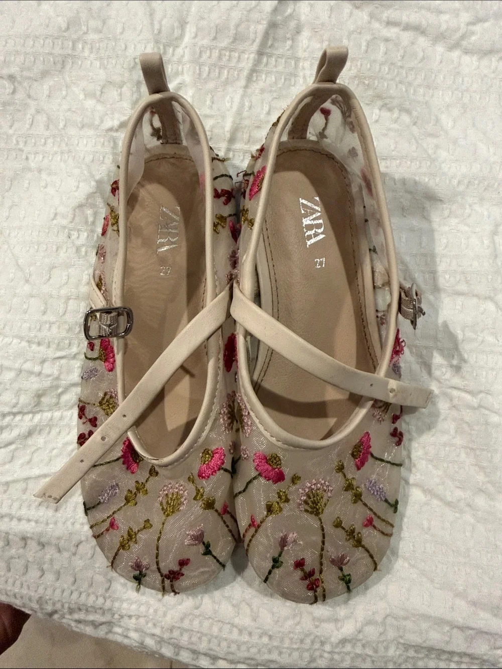Zara girl’s Embroidered Mesh Ballet Flats - Beige Floral Size 27 (10 us)